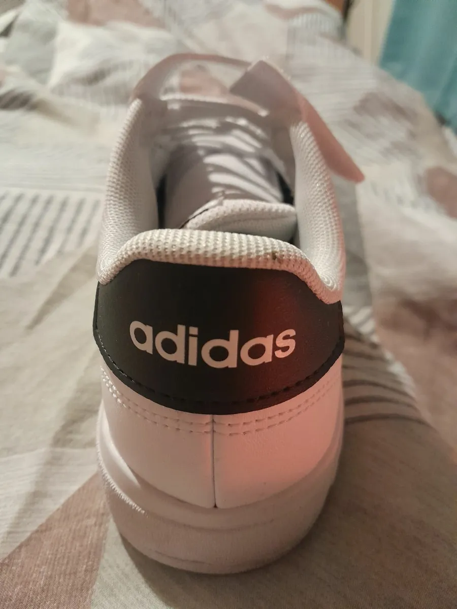Kids trainers - Image 2