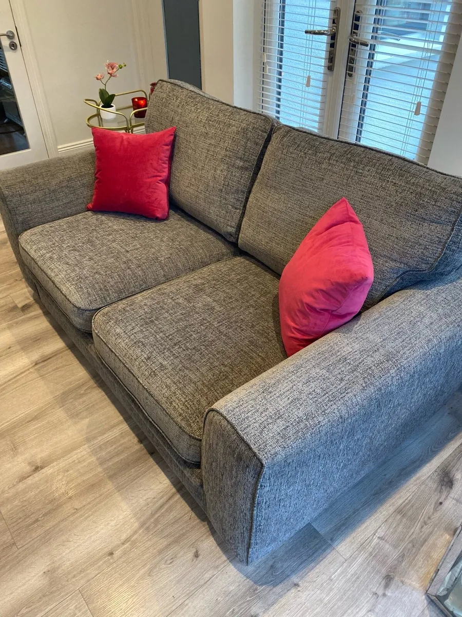 Luxurious grey couch and armchair - Image 2