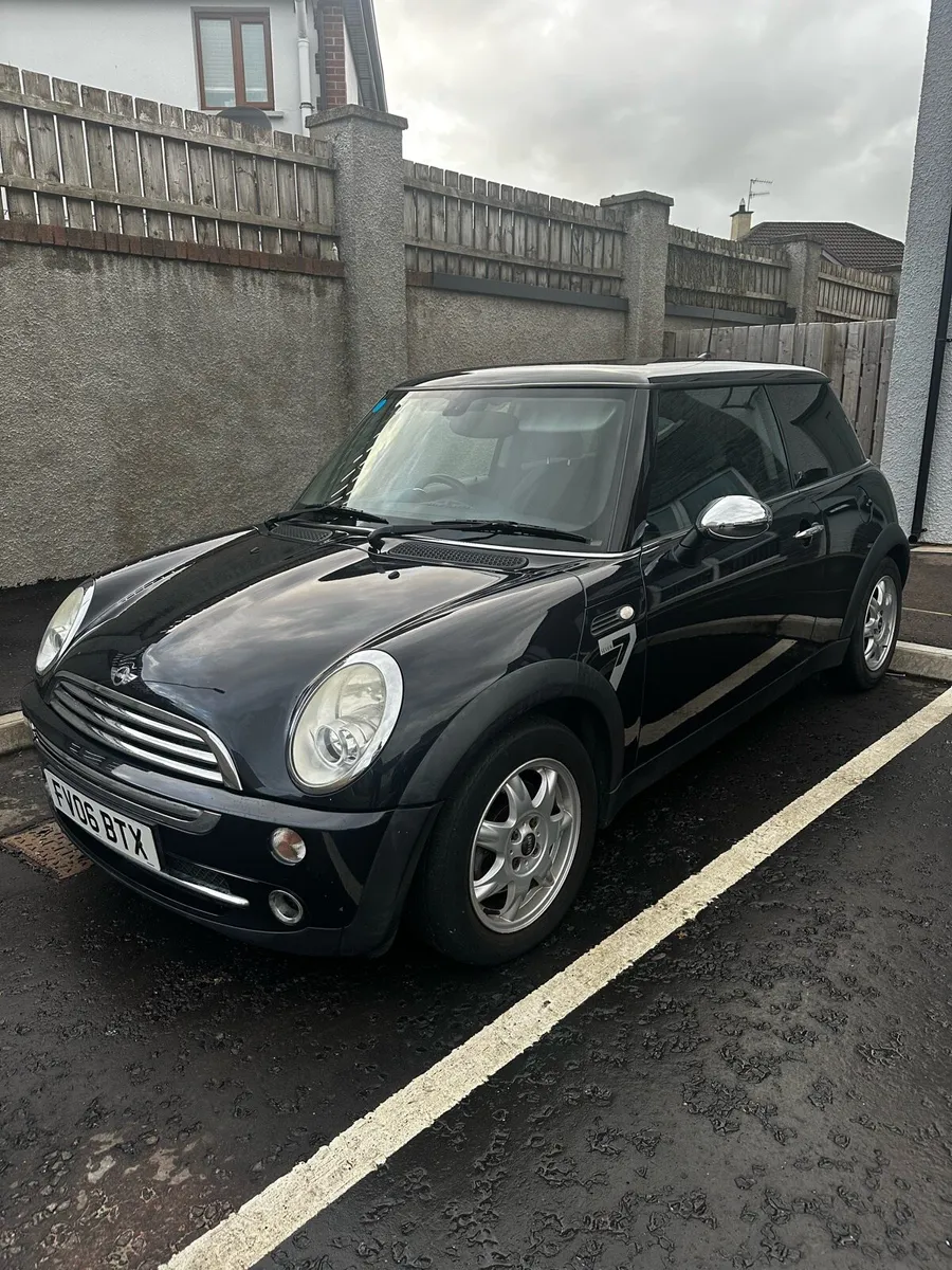 Mini one 1.6 seven edition - Image 1