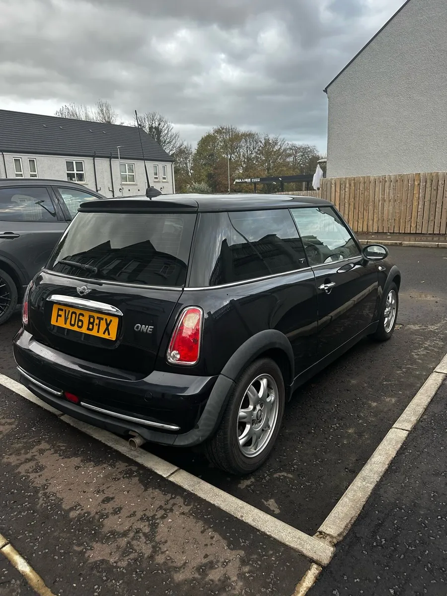 Mini one 1.6 seven edition - Image 3