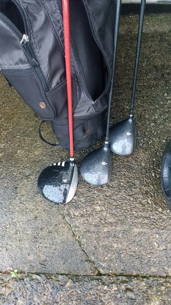Golf set nice set of drivers - Image 2