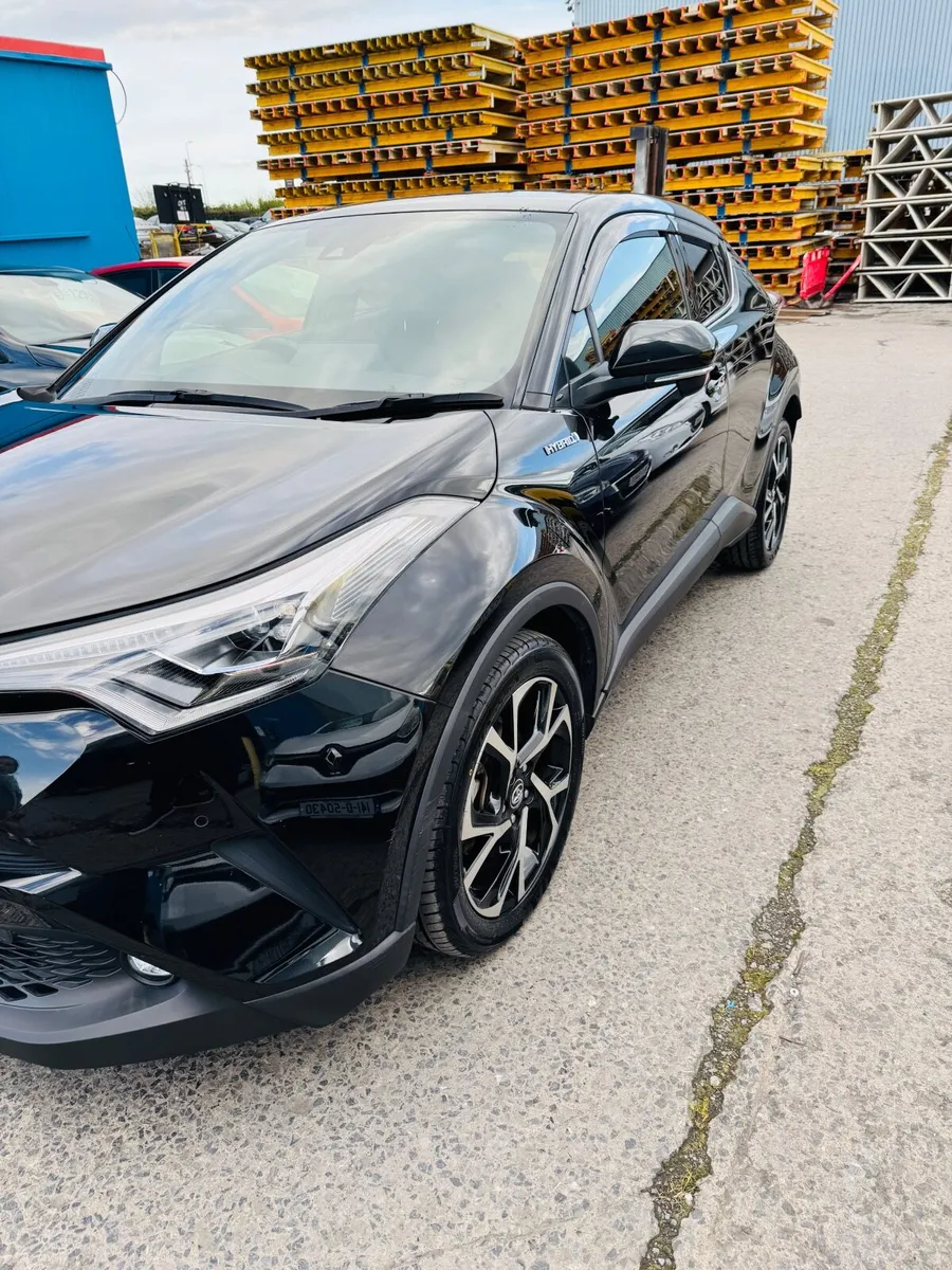 Toyota C-HR 2019 - Image 1