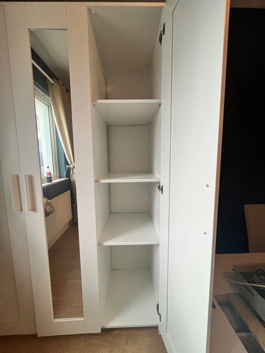 Wardrobe - Image 3