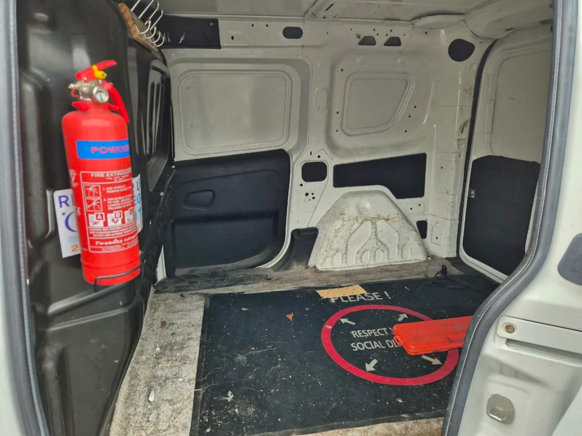 Fiat doblo - Image 4