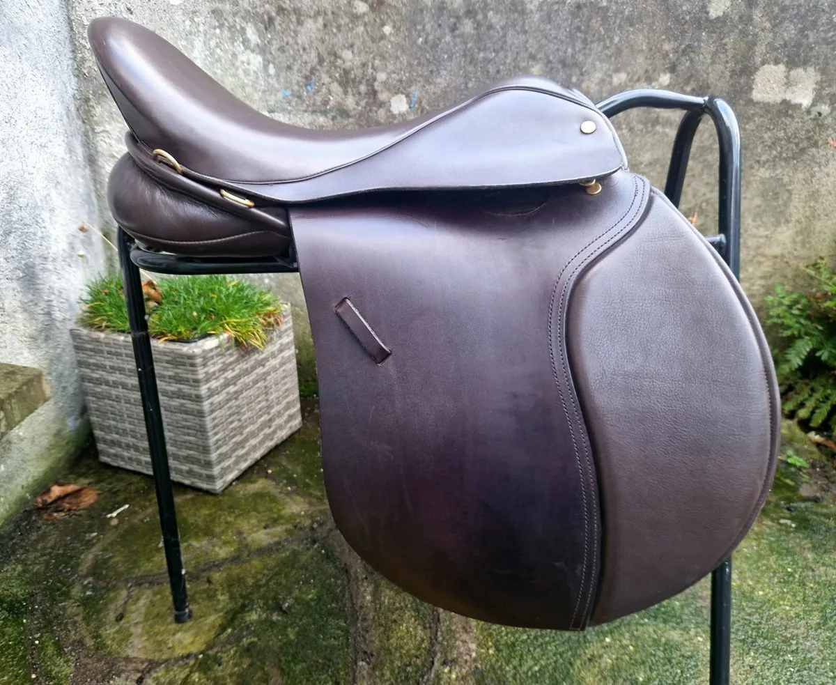 17.5 WIDE GP Saddle 4 point girth - Image 2