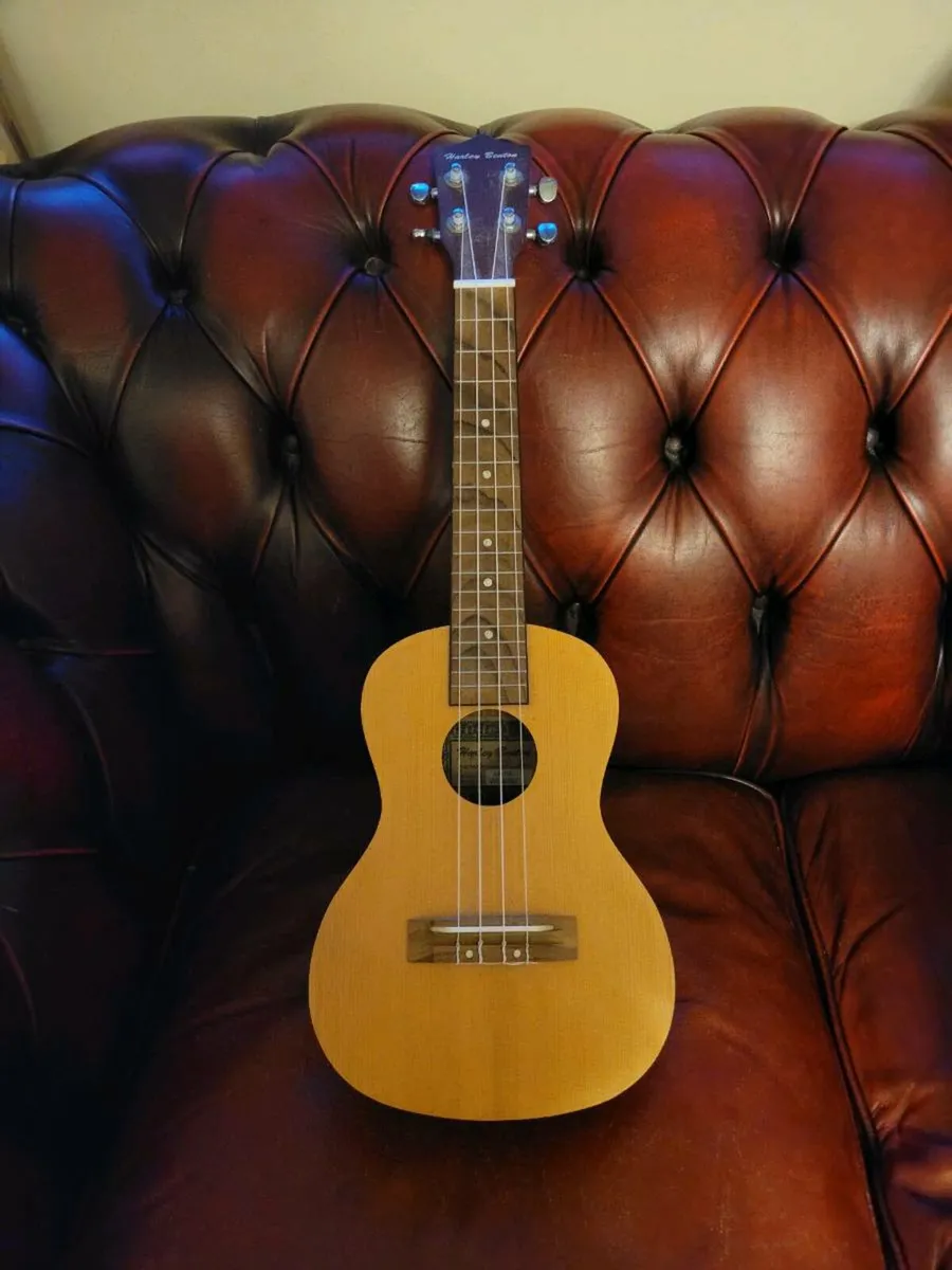 Harley Benton Ukelele - Image 1