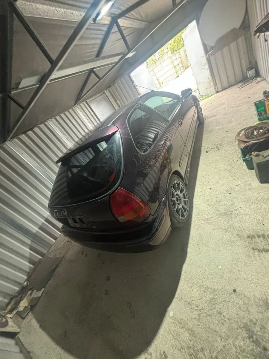 B16 civic - Image 4