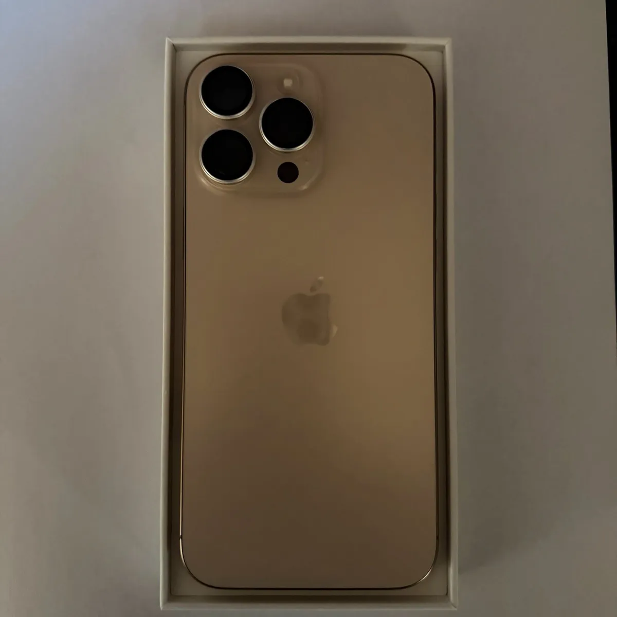 iPhone 16 Pro Max 512GB - Image 2
