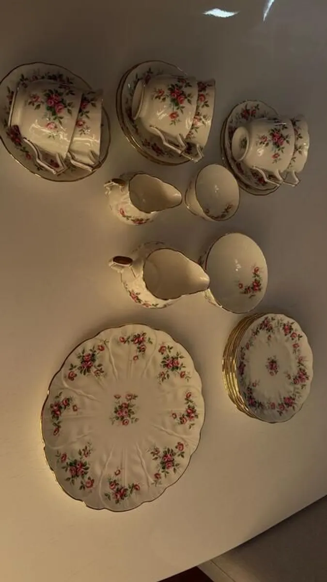 Aynsley Tea Set - Image 2