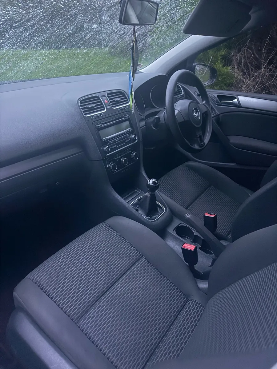 2.0L Golf - Image 3