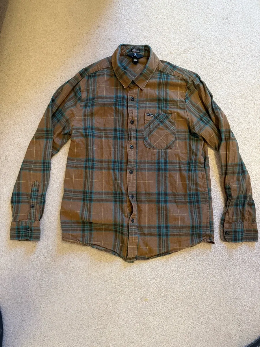 Men’s Volcom Medium Shirt - perfect - Image 1