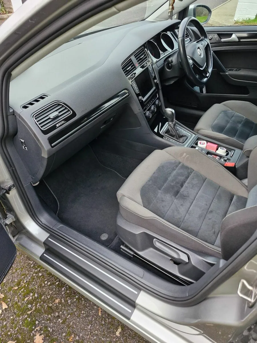 VW GOLF HIGHLINE AUTOMATIC 1.4 PETROL 150 HP 2014 - Image 4