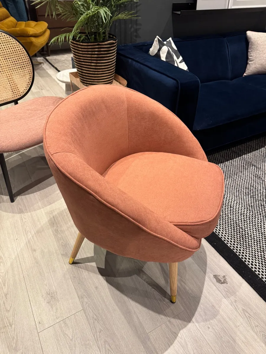 Occasional chair - Image 4