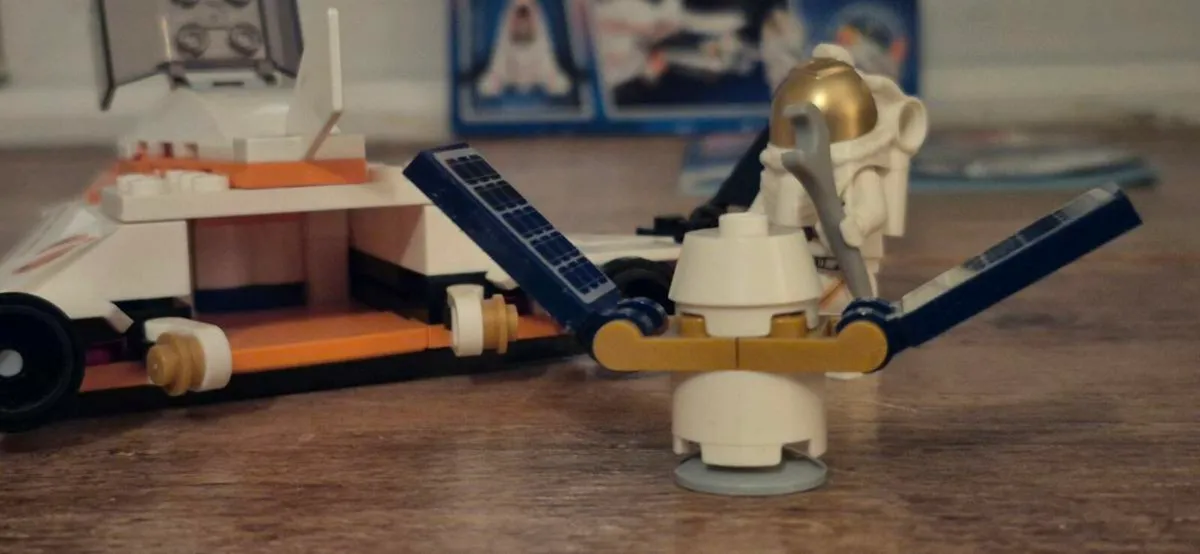 Lego set Spaceship and astronaut - Image 3