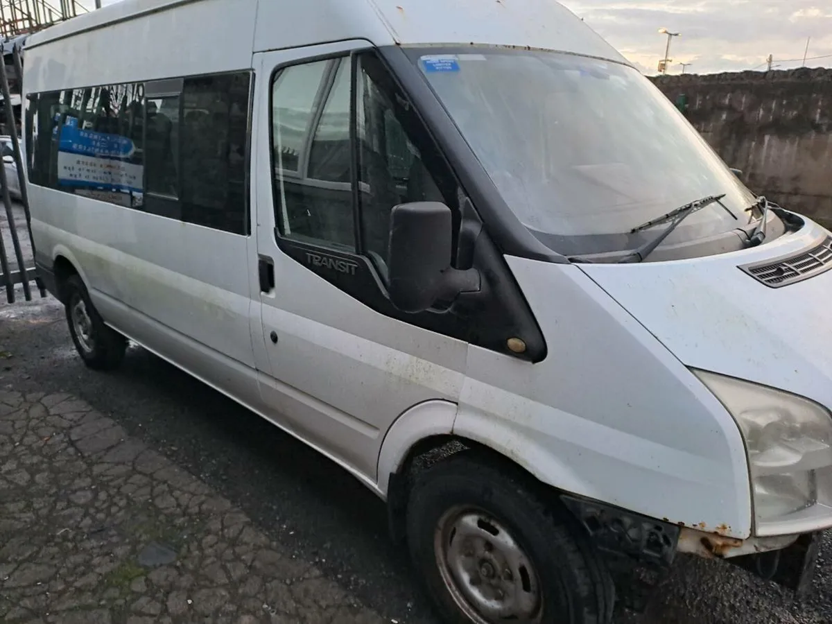 Ford Trasnit mini bus breaking - Image 3