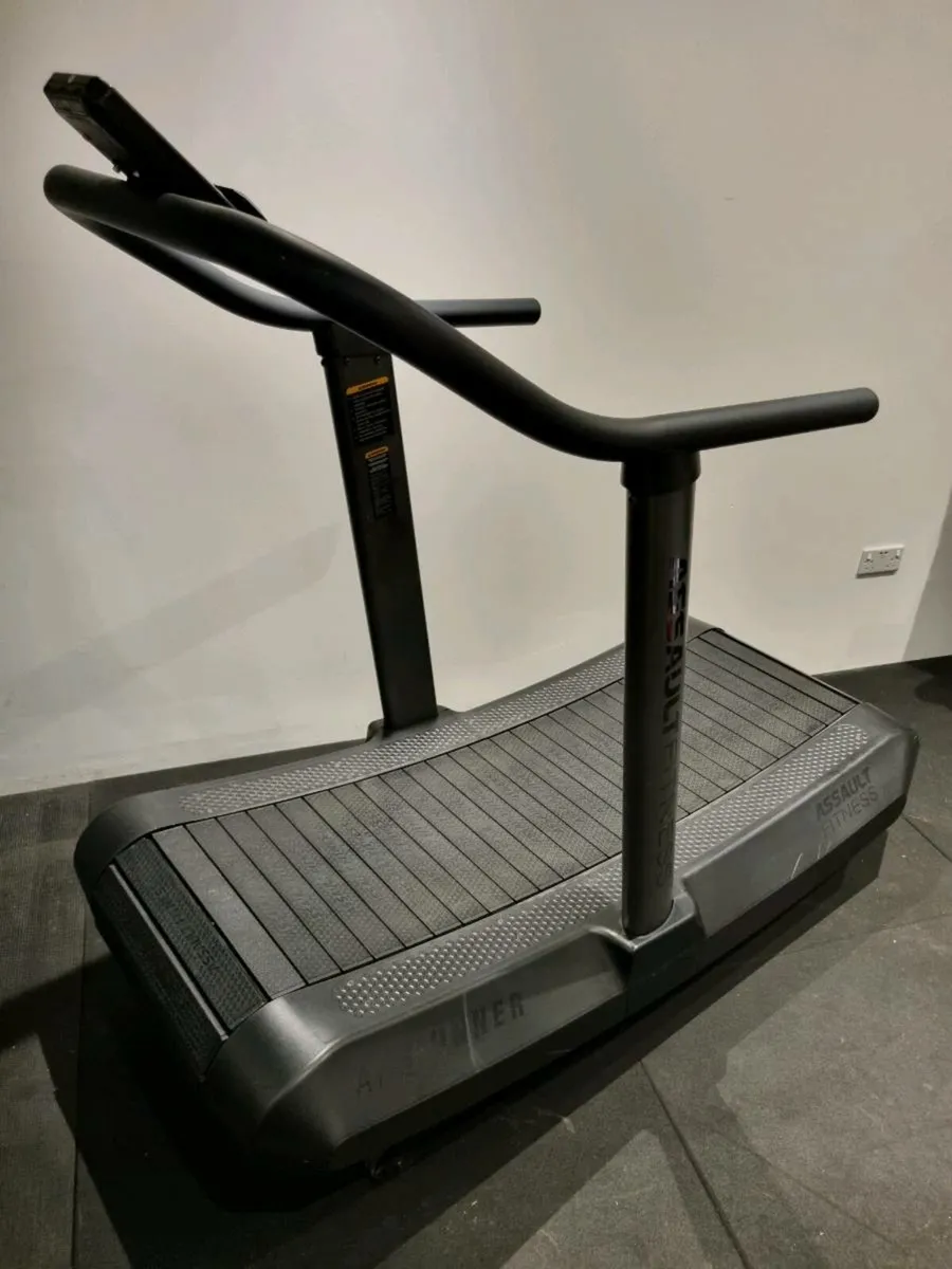 Gym equipment - Assault fitness treadmill - Image 2