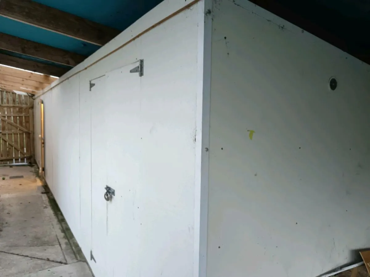 Large Shed 32ft by 5ft 4" - Image 1