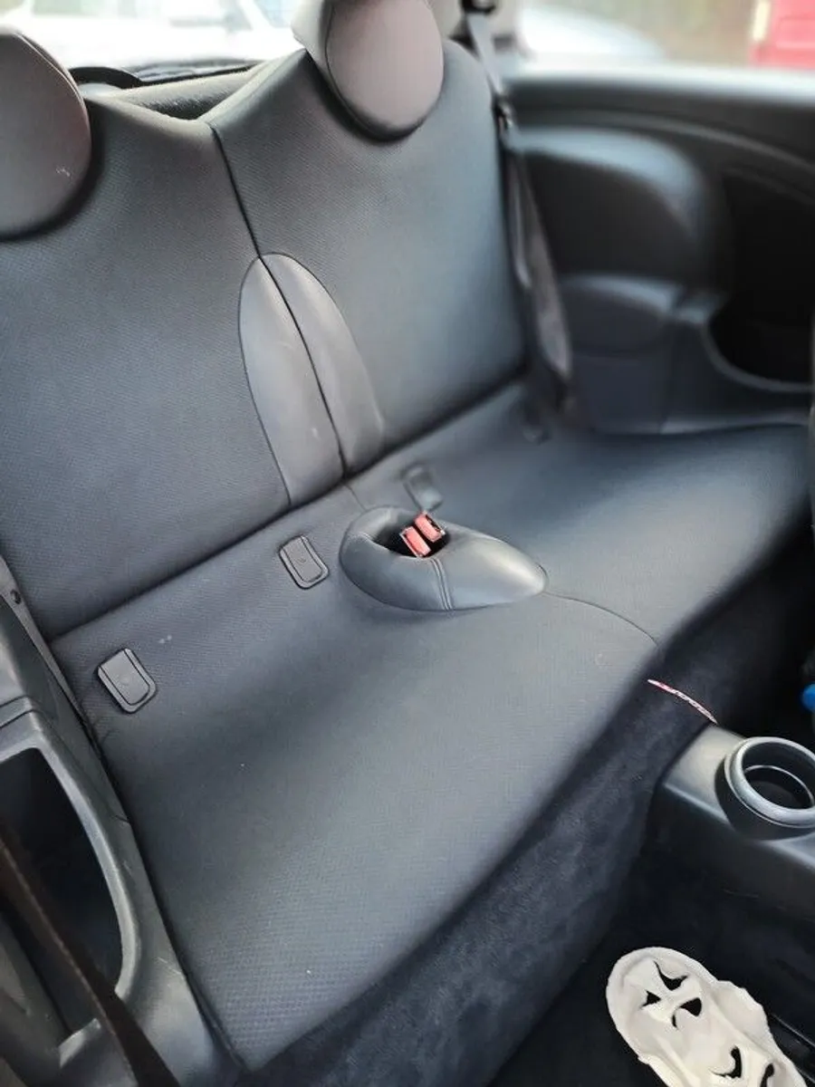 Mini Cooper Automatic - Image 3