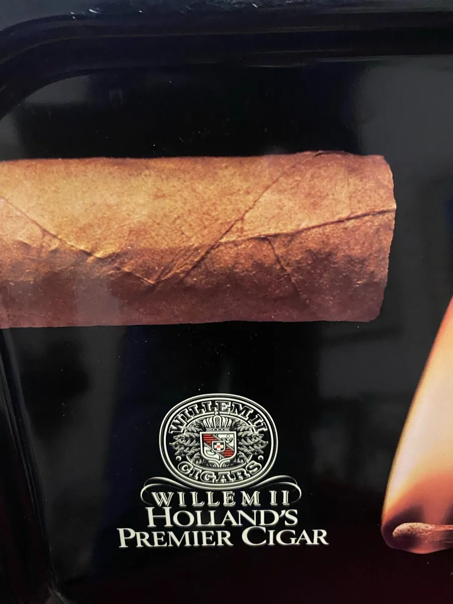 Willem 11 Cigar Metal Tray - Image 3