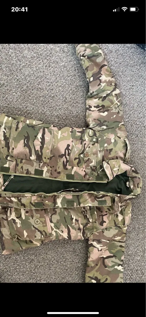 Kids camo jacket - Image 1