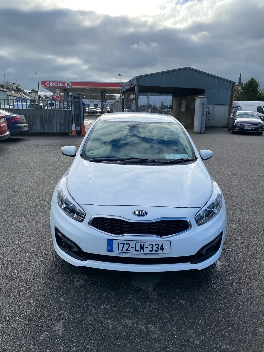 Kia Ceed - Image 2
