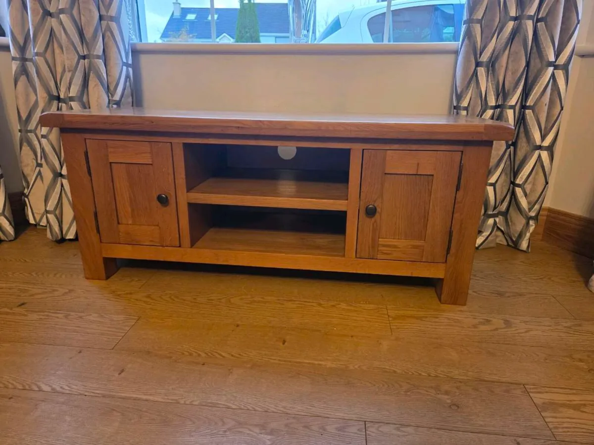 Solid Oak TV Unit - Image 2