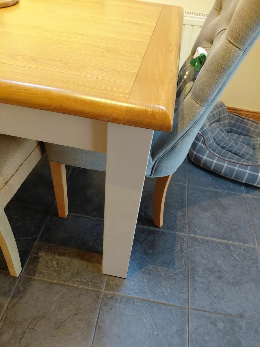 Kitchen table - Image 4