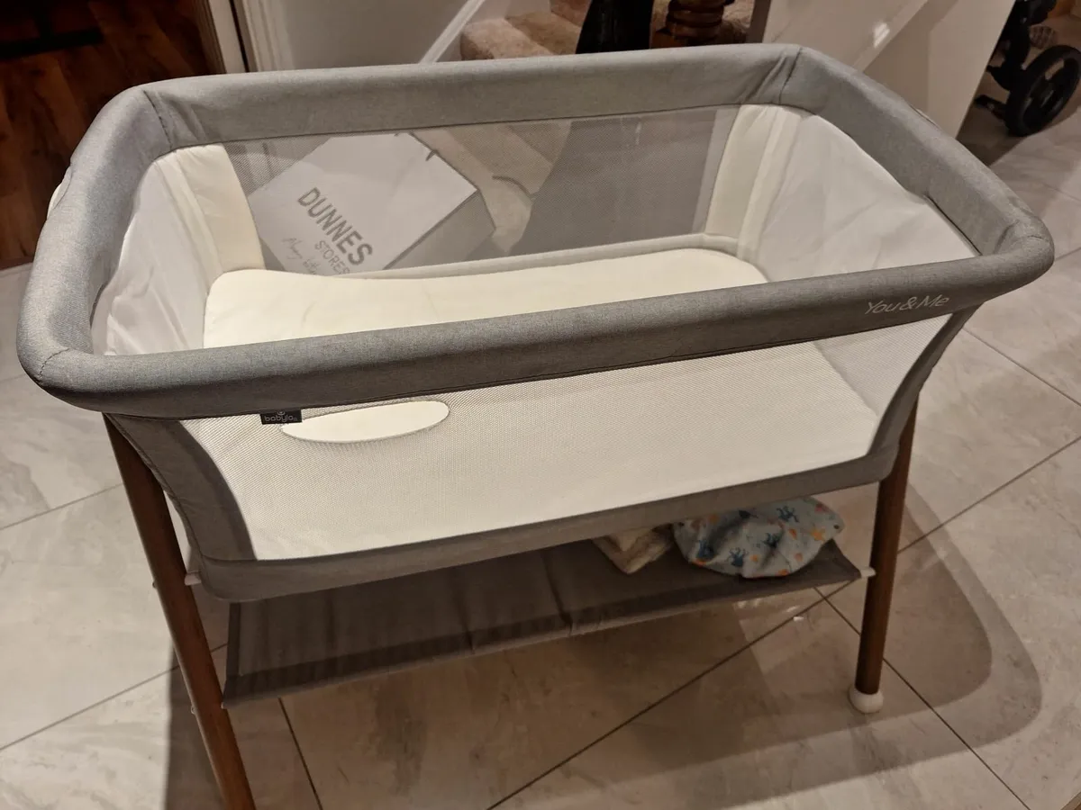 Crib - Image 1
