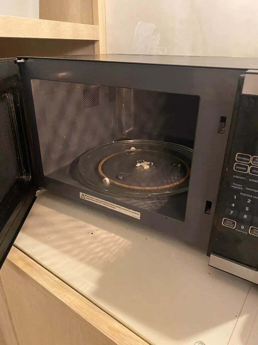 Microwave - Image 4