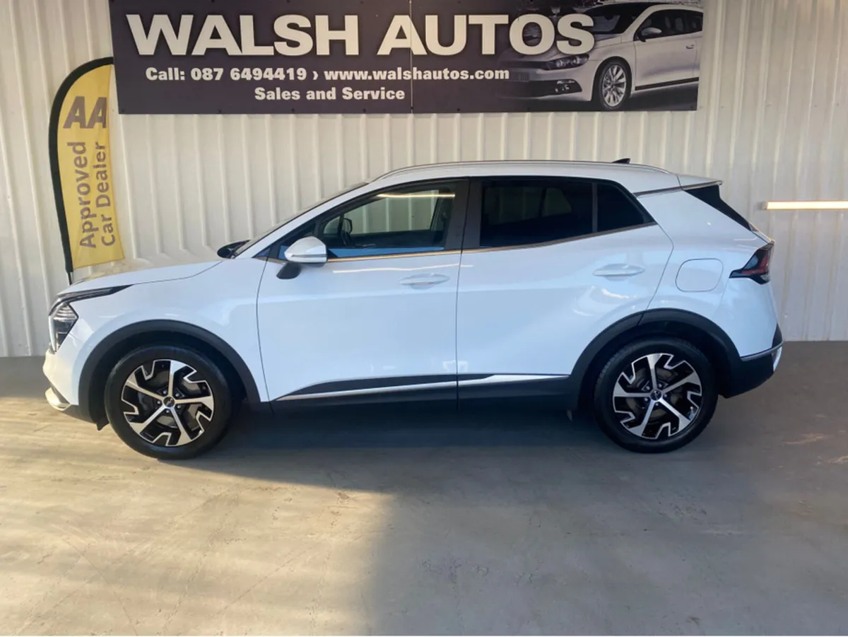 Kia Sportage MANUAL 5DR - Image 4