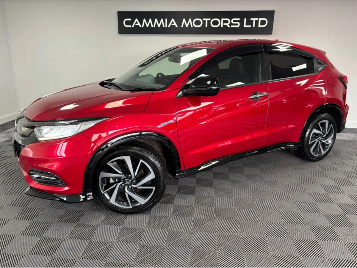 Honda Vezel *HONDA VEZEL* *RS* *LOW MILEAGE* *HEAT - Image 2