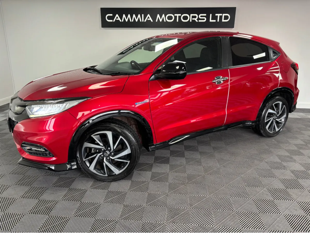Honda Vezel *HONDA VEZEL* *RS* *LOW MILEAGE* *HEAT - Image 2
