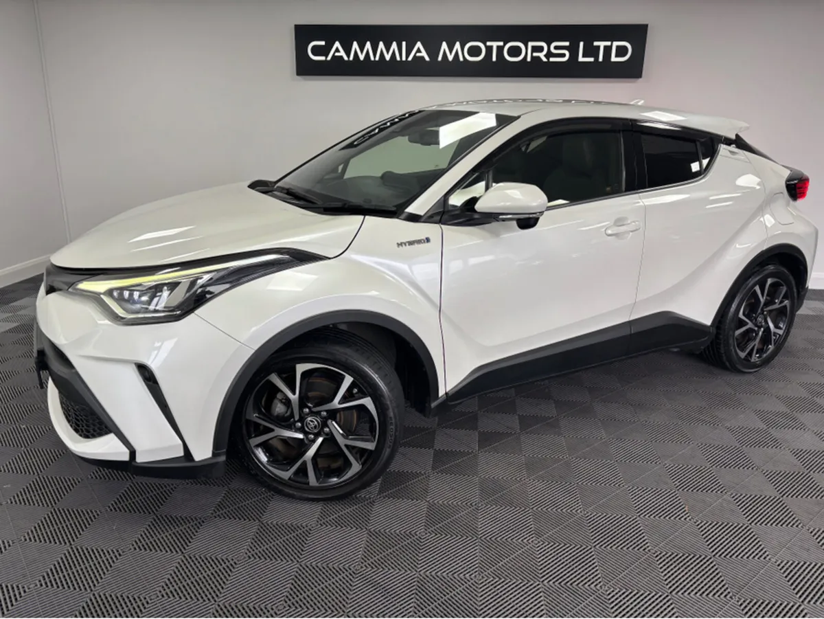 Toyota C-HR *TOYOTA C-HR* *LOW MILEAGE* *KEYLESS E - Image 3