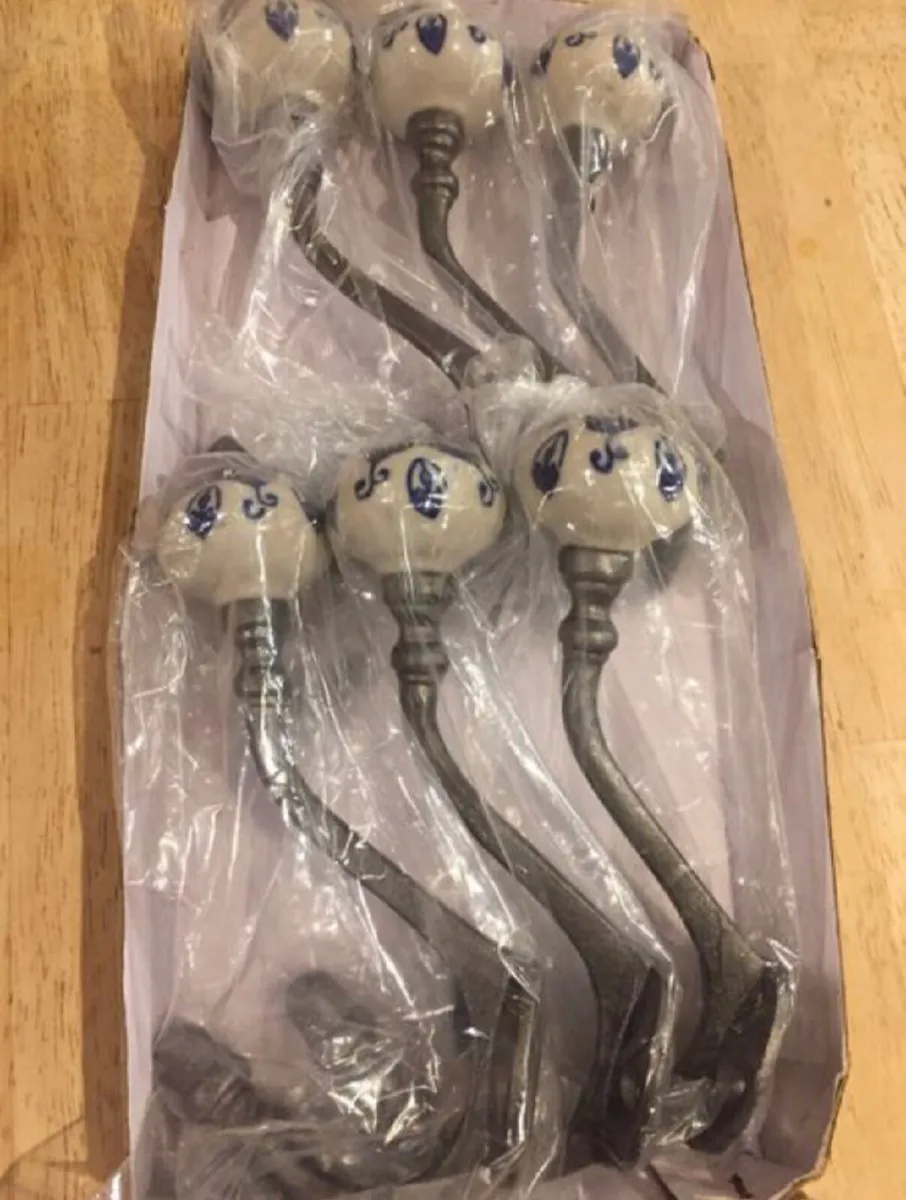 6 x Large Cast Iron Coat Hooks Retro Pumpkin Top - Image 3