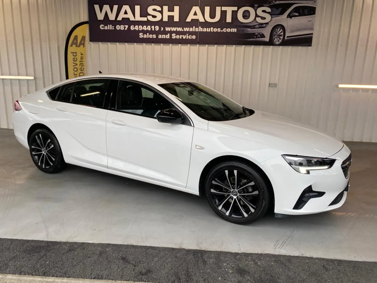 Opel Insignia GRAND MY22-SRI 122PS-6SP 5DR - Image 2