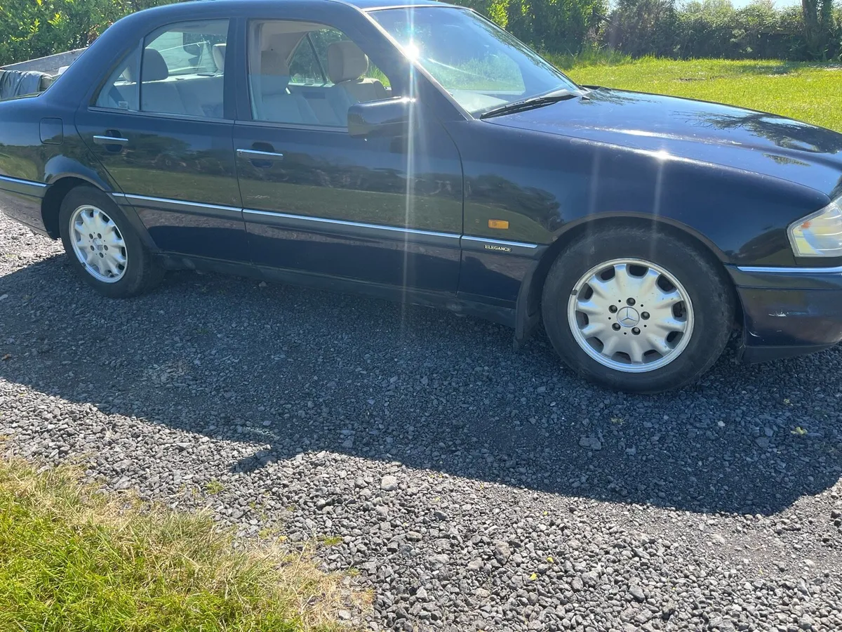 Mercedes c220 diesel consider swap - Image 3