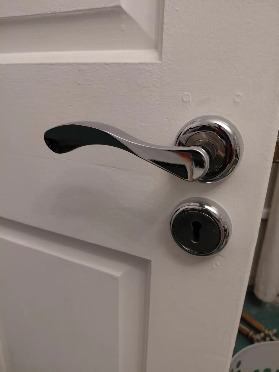 Door handle