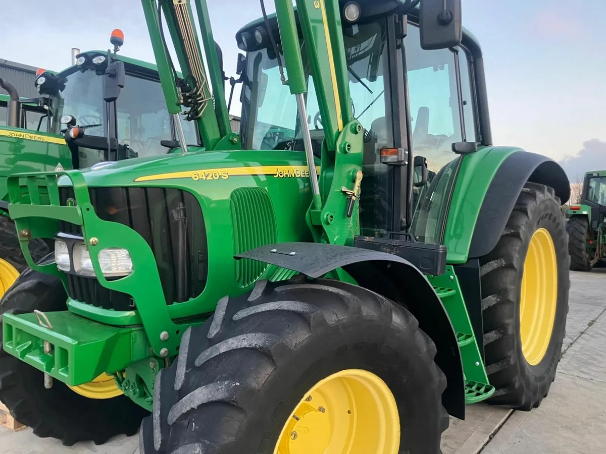 John Deere 6420S ''Exceptional '' only 5180hrs - Image 3