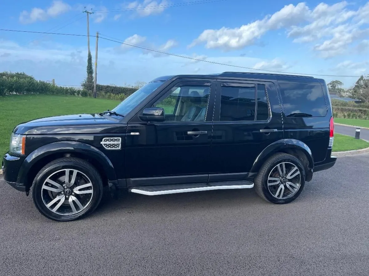 Land Rover Discovery 2013 - Image 2