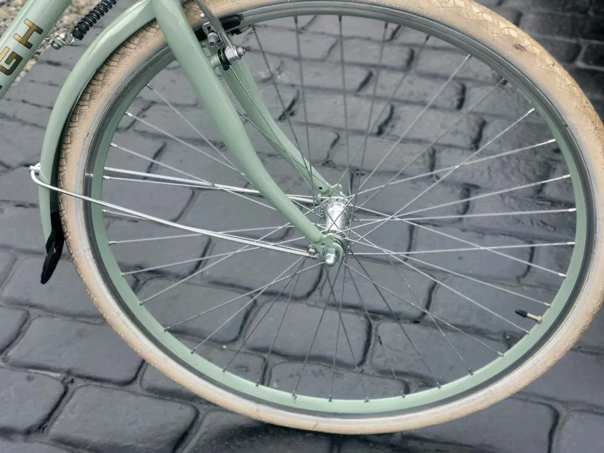 LOVELY LADIES RALEIGH BIKE WITH BASKET. NO OFFERS - Image 2