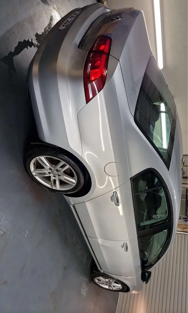 VW Passat 1.6 Blue motion