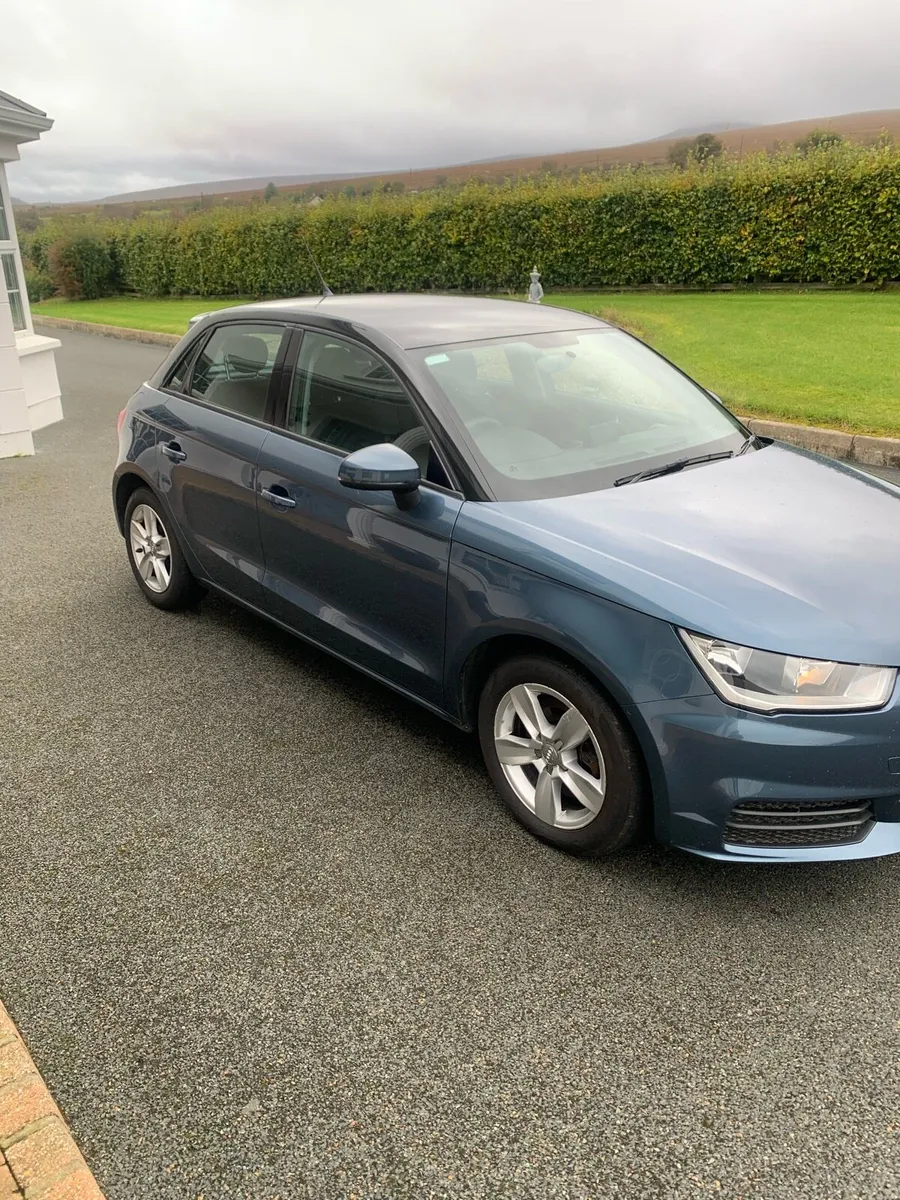 Car - Image 4