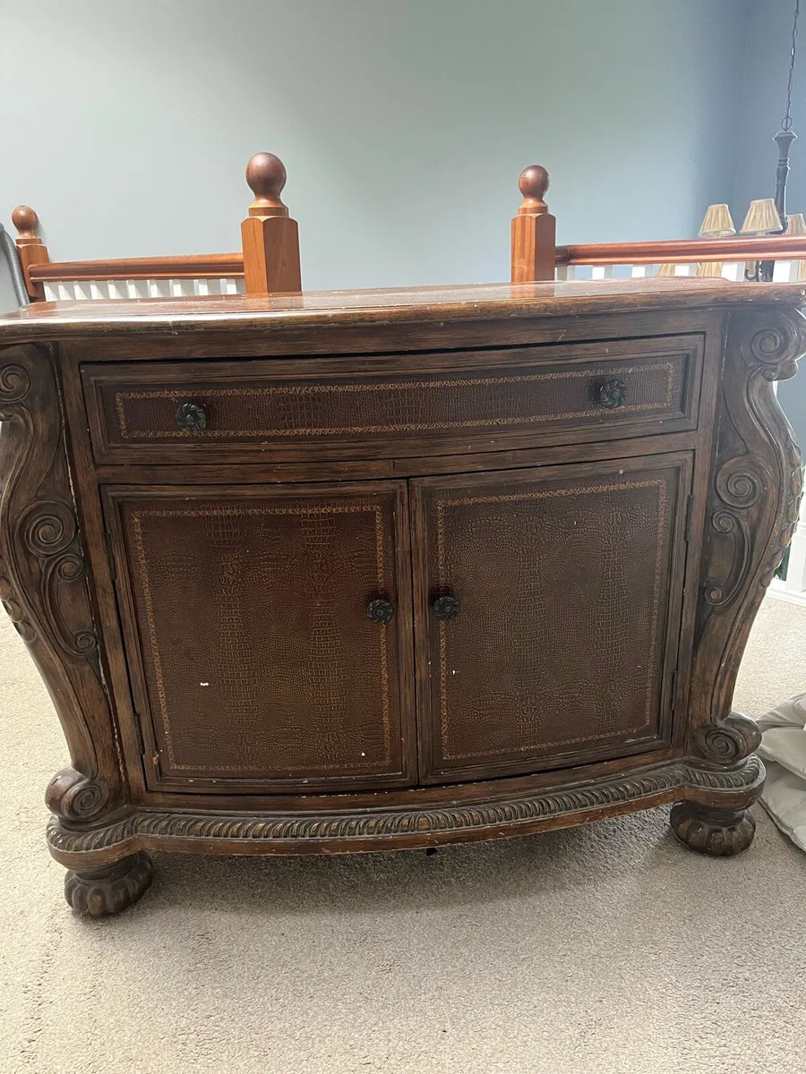 Wooden cabinet