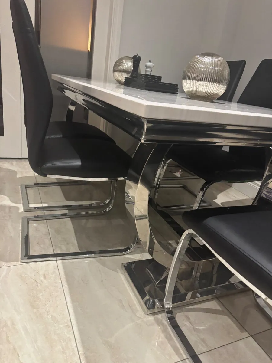 Marble Dining table and chairs - Image 2