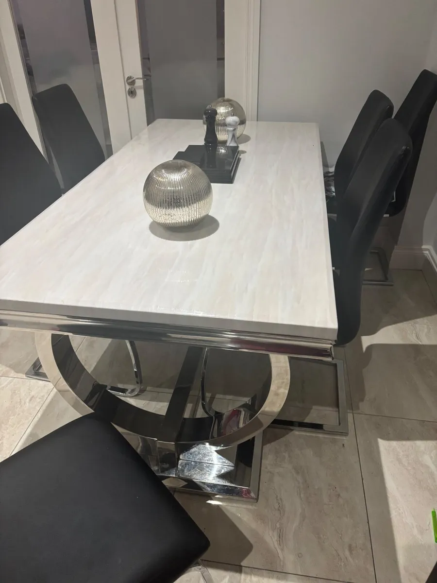 Marble Dining table and chairs - Image 3