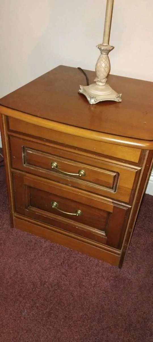 Rossmore style bedroom furniture - Image 4