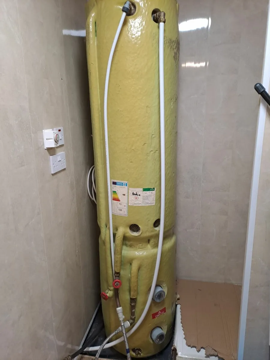 Combi dual heating cylinder - Image 2