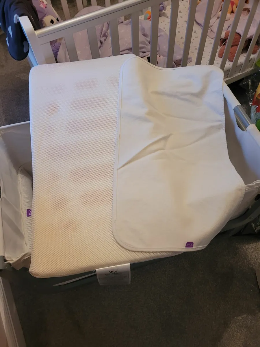 Snuzpod 4 Bedside Crib - Image 2