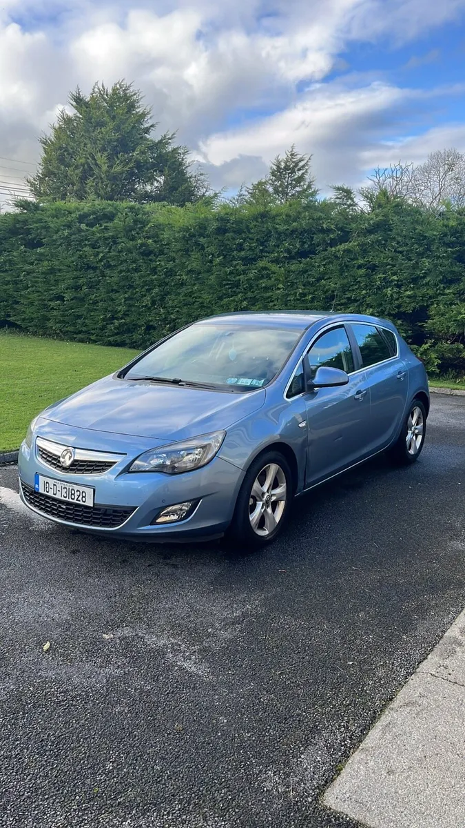 Vauxhall Astra 2010 - Image 3