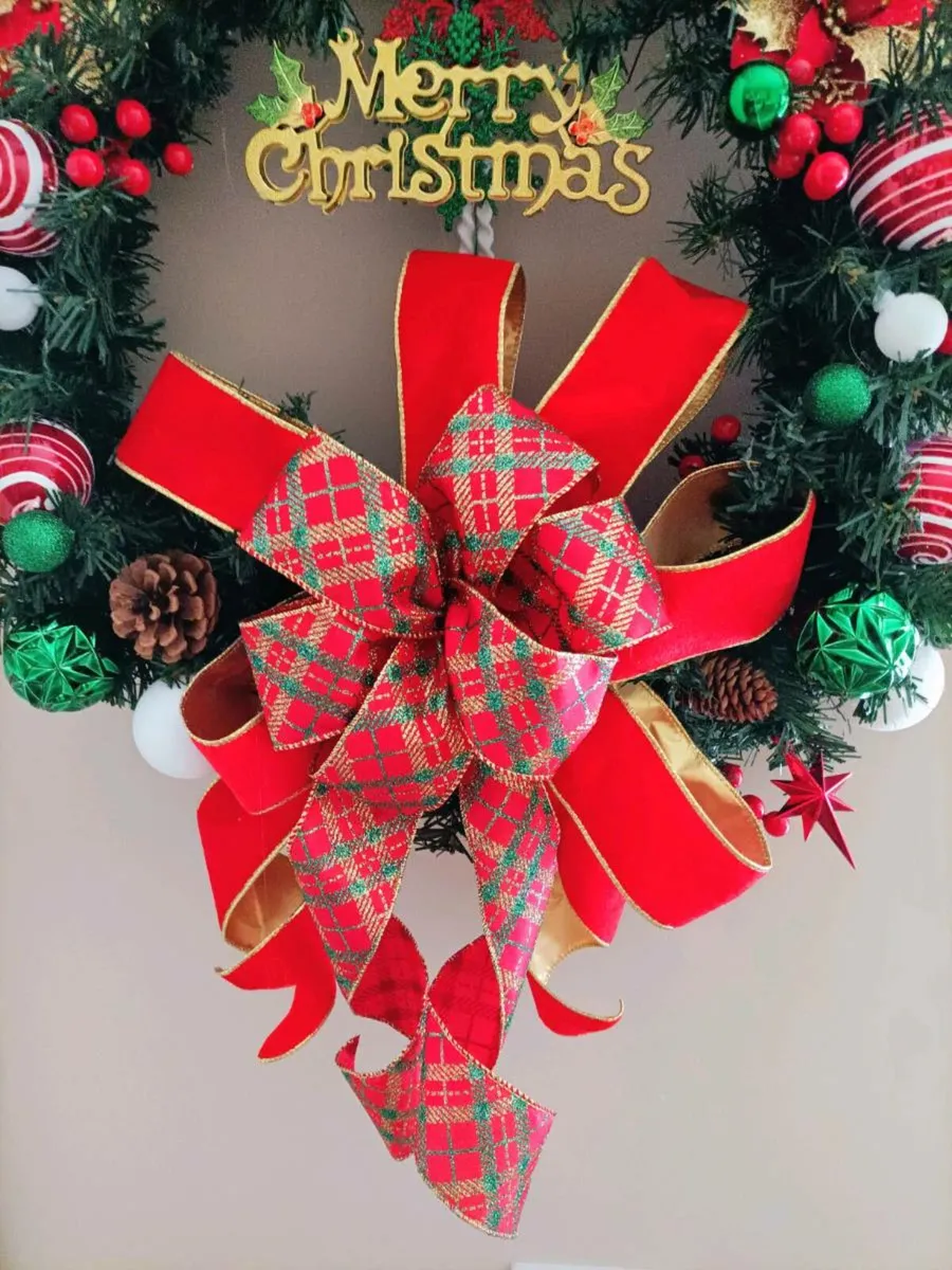 Large Handmade Christmas Wreath - Image 4